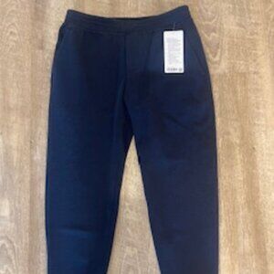 NEW Men Lululemon textured tapered jogger size L